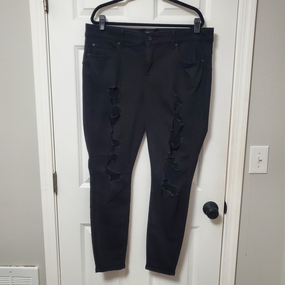 Torrid Bombshell Skinny Jeans Size 20 - Picture 8 of 11